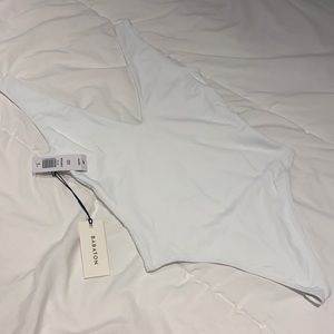 White Bodysuit -BRAND NEW-